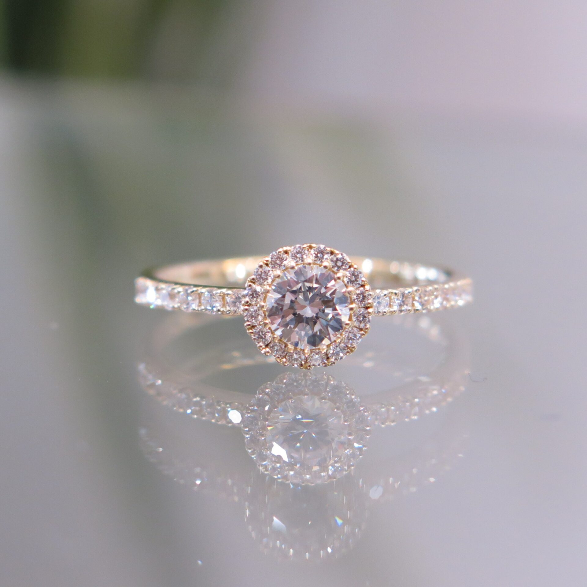 After プラチナダイヤリングからK18ダイヤリングに