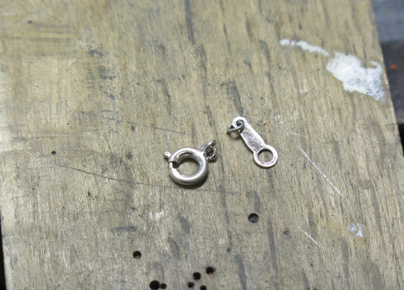 Before パールネックレスの金具作り